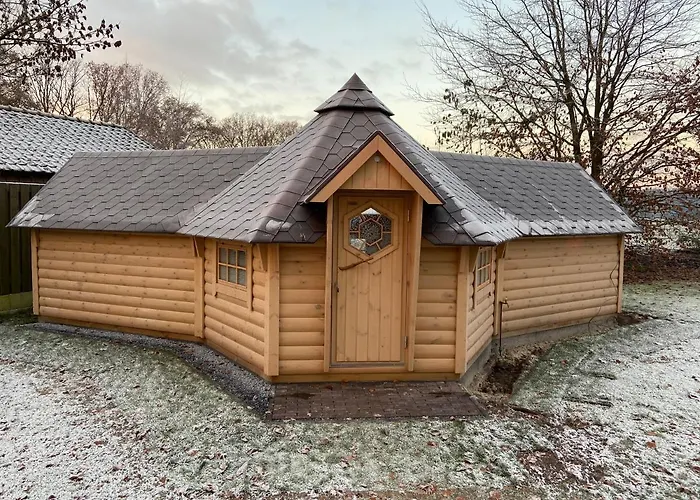 Huize Ouwervelden Bed & Breakfast 2*